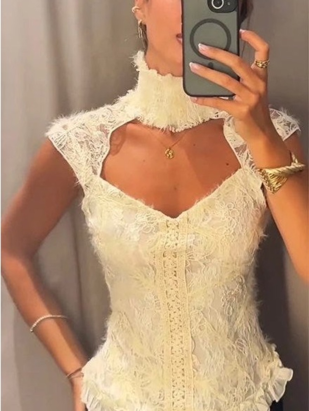 Zara Romantic High-neck Elegant Lace Top